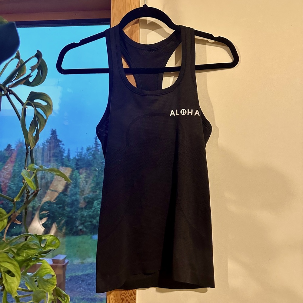 lululemon tank